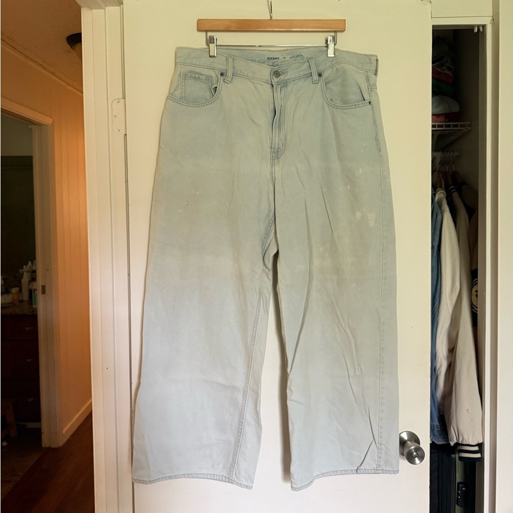 Old navy high waisted baggy jeans